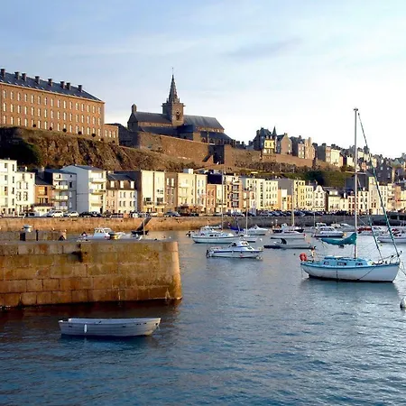 Trois Couronnes Apartamento